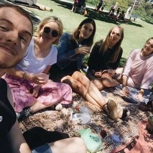 Meet your Posher, Pollyanna